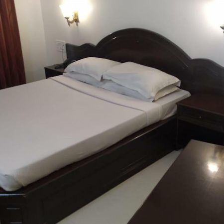Hotel Residency Park Mangalore Buitenkant foto